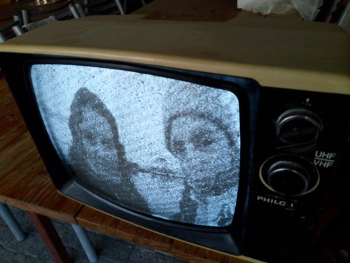 Tv Blanco Y Negro 14 Pulgadas Philco De Colección