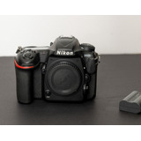 Nikon D500 Dslr + Bateria + Cartão Sd 32 G ( 117.129 Clicks)