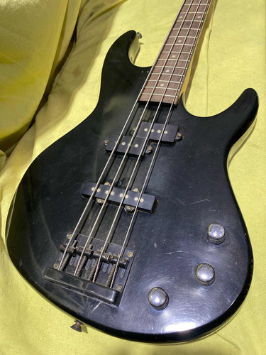 Bajo Ibanez  T R  Series Impecable Koreano Permutas 