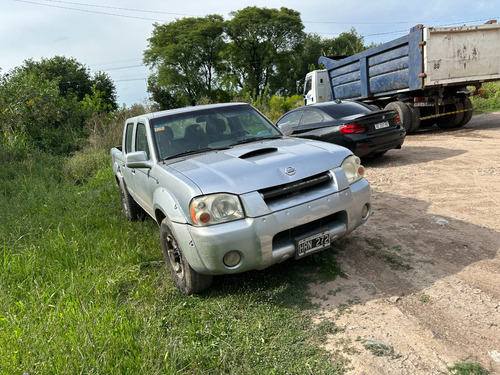 Camioneta Nissan 4x4 - Original - Segundo Dueño