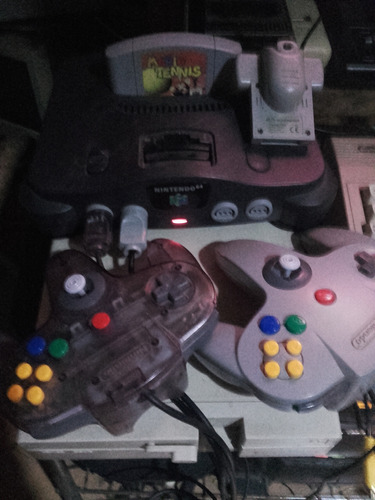 Nintendo 64 Completa Con Dos Joysticks, Vibrador Y Juegos !!