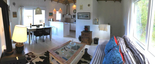 Casa En Complejo Cerrado A Pocas Cuadras De La Playa! 2 Dorm, 2 Baños, Garaje, Terraza Con Parrillero! - Imagen 2