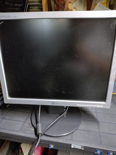 Monitor LG Flatron L15550d-sn Display Bien Se Queda Así 