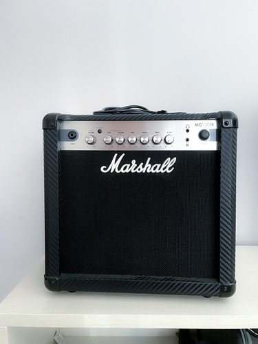 Amplificador De Guitarra Marshall Mg15cfr 15w Carbon - 110v