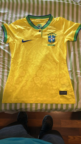 Camisa Nike Brasil I Torcedora Pro Feminina Tamanho P