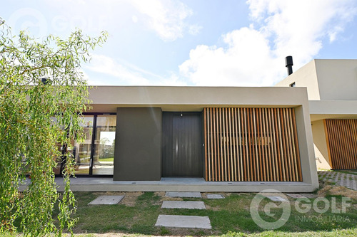 Venta Casa 3 Dormitorios En Huertas De Los Horneros A Estrenar