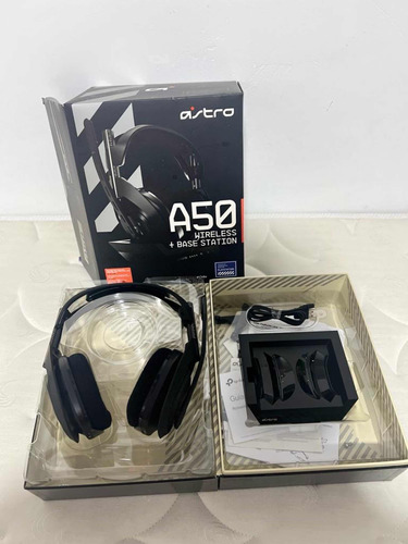 Headset Astro A50 Wireless + Base Carregador