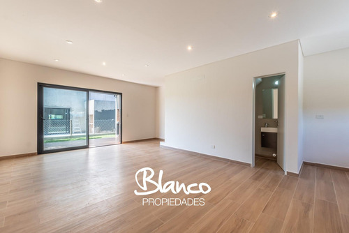 Departamento Dúplex En Venta En El Aljibe, Pilar, G.b.a. Zona Norte