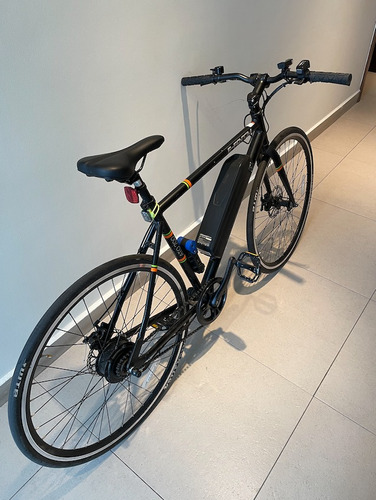 Bicicleta Eléctrica E- Fantom 700x28c Negro