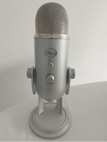 Microfone Condensador Usb Blue Yeti