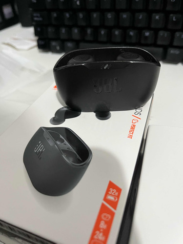 Auriculares In-ear Inalámbricos Jbl Vibe Buds Negro