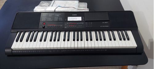 Organo Teclado Casio Ct-x700 Piano Pie Fuente Impecable