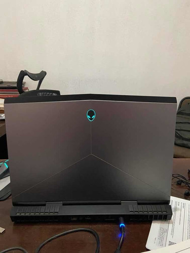 Laptop Alienware 17r5