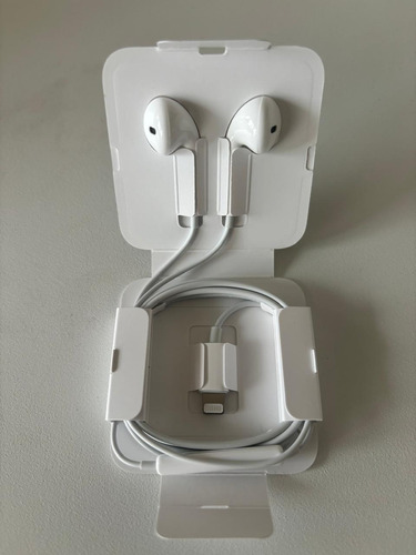 Apple Earpods Con Conector Lightning - Blanco