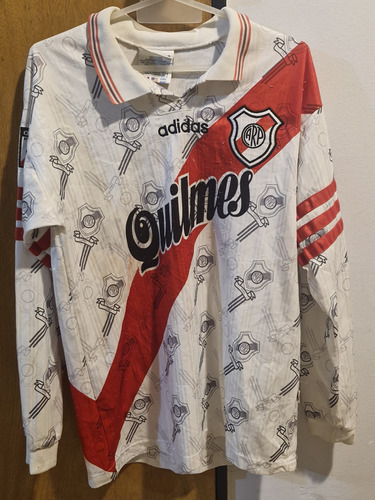 Camiseta River 1997