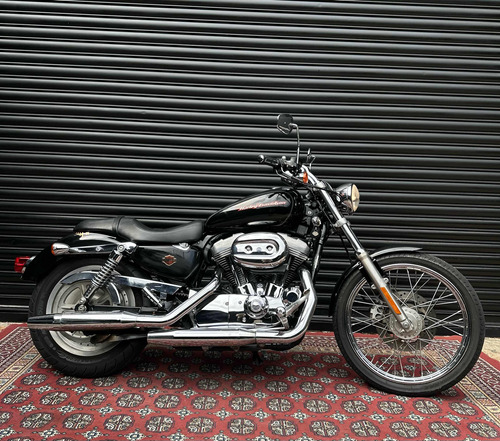 Harley-davidson 883 Custom Carburada