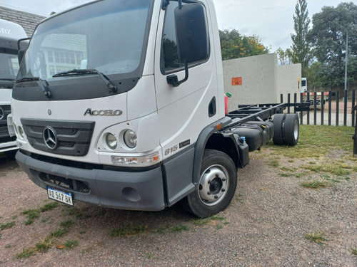 Mercedes Benz Accelo 815