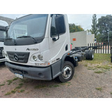 Mercedes Benz Accelo 815