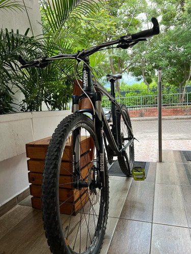 Bicicleta Giant 2.75 Atx