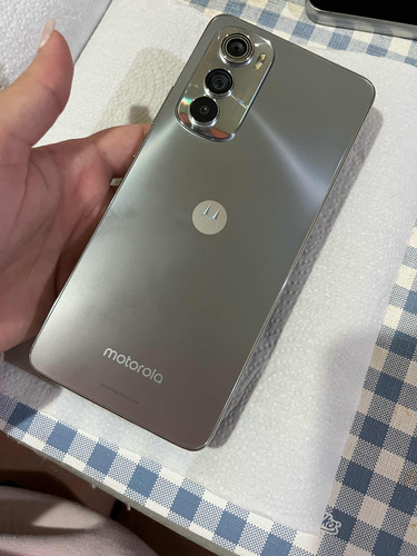 Moto Edge 30, 256 Gb, Prata Com Caixa