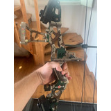 Arco Compuesto Hoyt Tenacity 50-60 Lbs