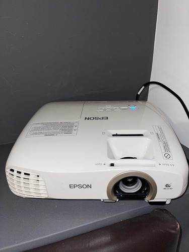 Video Beam Epson Power Lite Home Cinema 2030