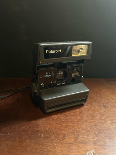 Polaroid 636 Close-up Instantânea Com Flash
