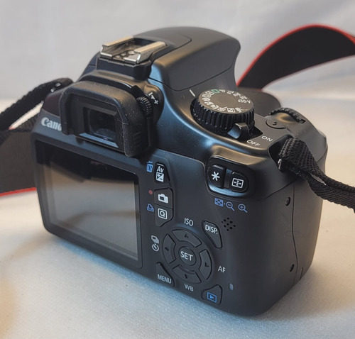 Canon Rebel Eos T3 1100d Para Retirada De Peças - Atenção 