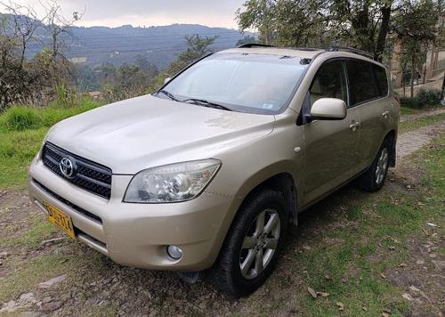 Toyota Rav4 2.4 Imperial