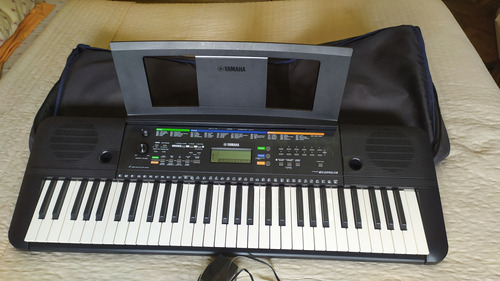 *teclado Yamaha