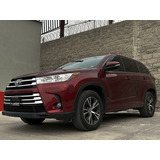 Toyota Highlander Le 2017 Rojo