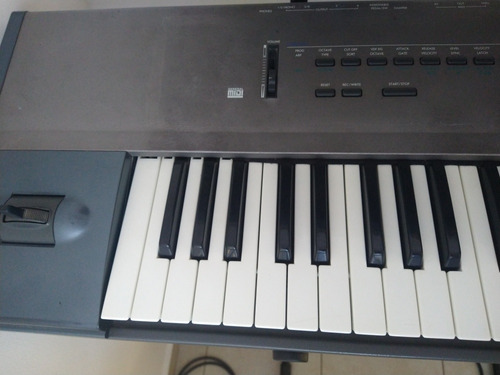 Korg Workstation N-264