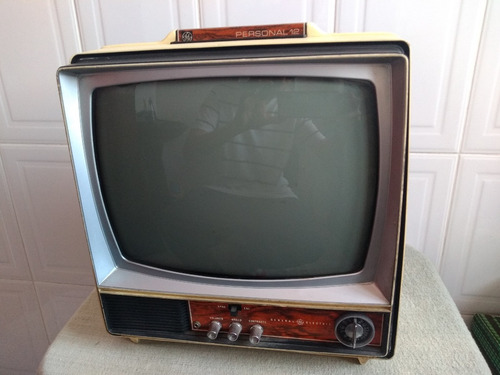 Vintage Televisión General Electric 13 Pulgadas Funcionando