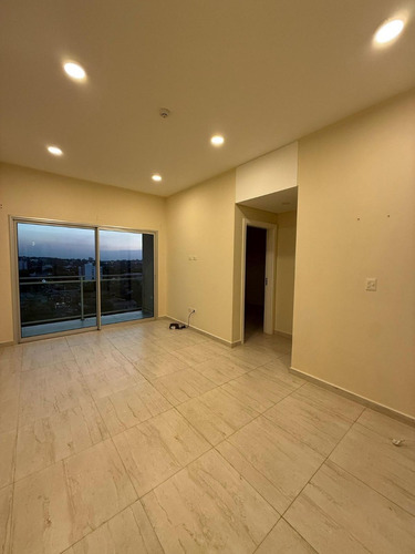Departamento En El Edificio Agora