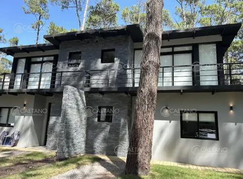 Venta Casa Complejo Solanas 4 Dormitorios - Imagen 3