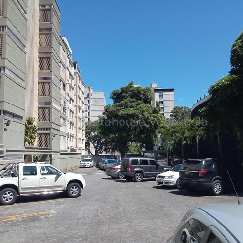 Apartamento En Venta En Chuao Ca 24-27240 Yg - Imagen 2