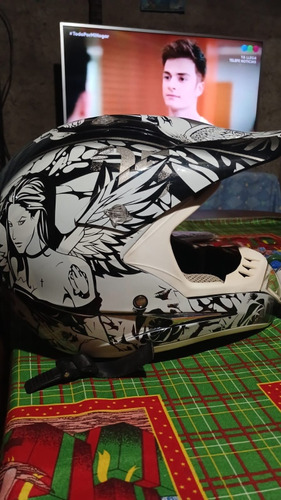 Casco Enduro Cros, Con Aerografias