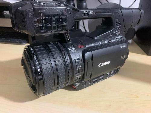 Videocámara Canon Xf200