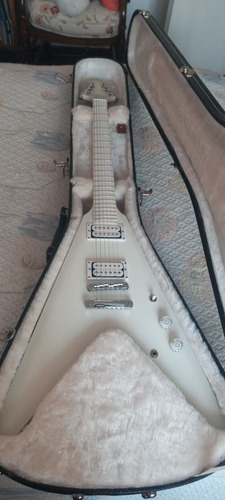 Gibson Snow Falcon Flying V 2013 Limited Edition