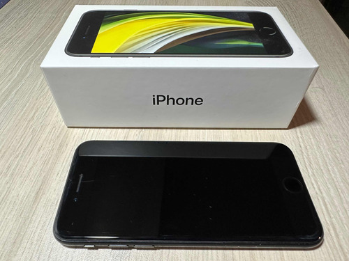 iPhone SE 2a Geração 64gb Preto