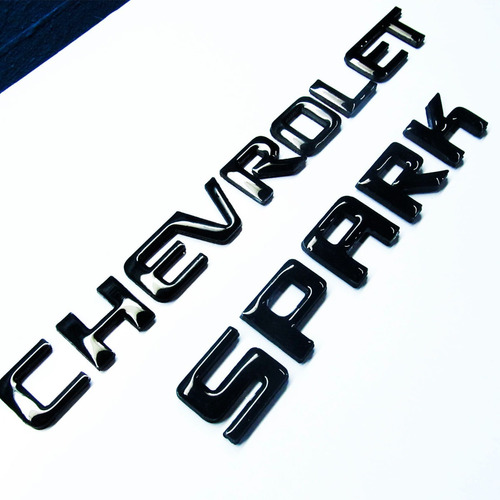 Emblemas Chevrolet Spark Negro Esmaltado Pega Roja 3m Foto 2