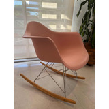 Silla Mecedora Eames Rosa Impecable