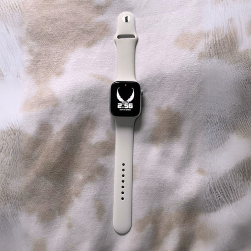 Apple Watch Se 2da Generación 44mm Silver Aluminum S/m 
