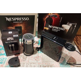 Cafetera Nespresso Essenza Mini C Aeroccino3 Color Negro