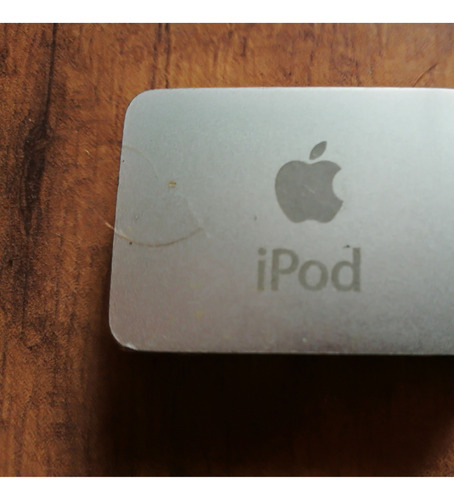 iPod Shuffle -  Apple - 2 Generación - 1 Gb -
