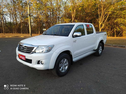 TOYOTA - HILUX 2.7 SRV CD 4X4 AT 2015