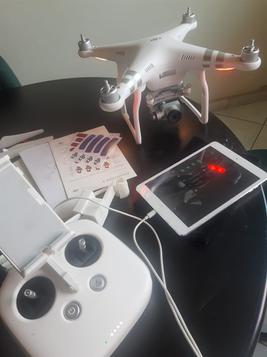 Dji Phantom 3 Adv Com Câmera +1 Bateria +mni iPad + Bolsa