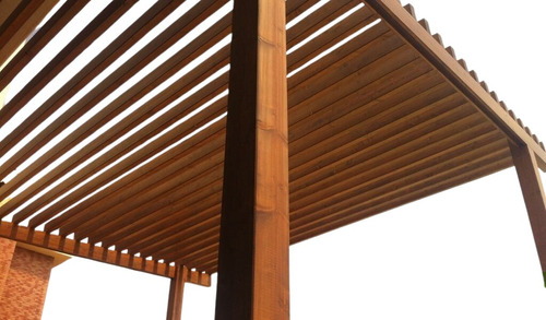 Pergola De Madera