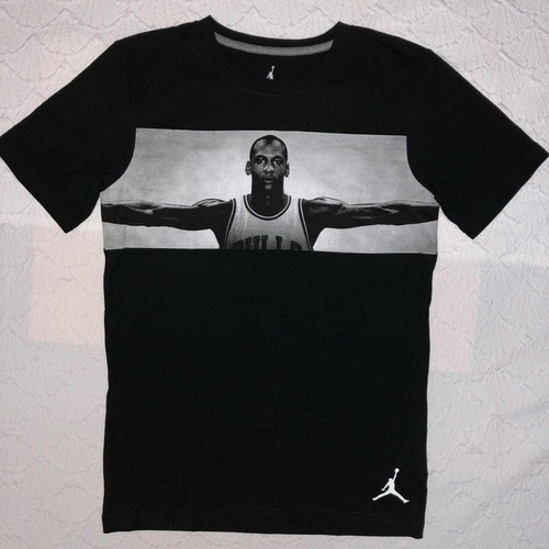 remera jordan blanca