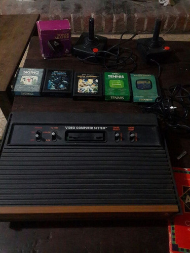 Consola Atari 2600 + 5 Juegos +2 Joystick + Transformador 